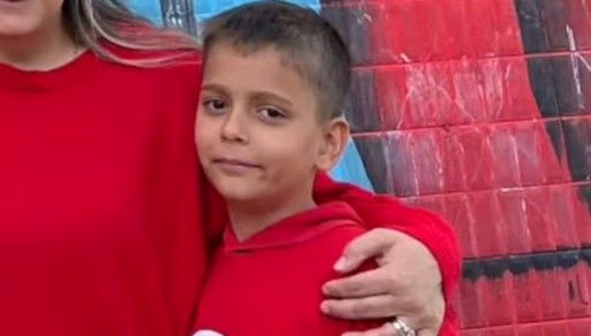 TikTok’taki kolonya akımı, İzmir'de 10 yaşındaki çocuğun sonu oldu TikTok’taki kolonya akımı, İzmir'de 10 yaşındaki çocuğun sonu oldu