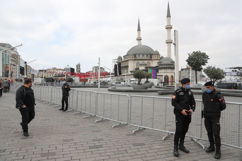 Taksim Camii ibadete açıldı - 2