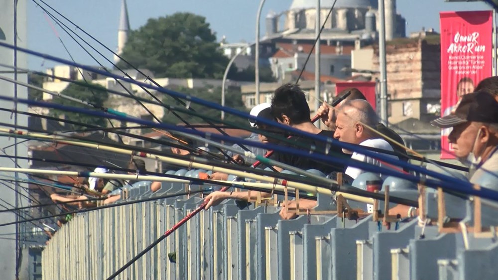 Kısıtlamasız ilk pazar gününde sahile koştular - 6