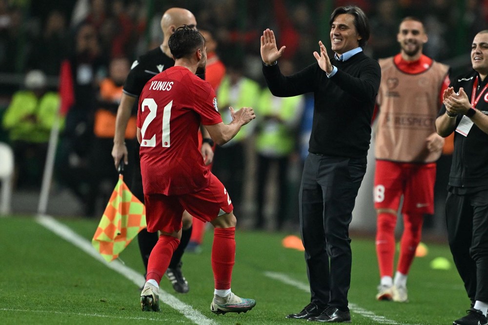 Türkiye A Milli Futbol Takımı, Euro 2024 biletini aldı 6 Türkiye A Milli Futbol Takımı, Euro 2024 biletini aldı - 4