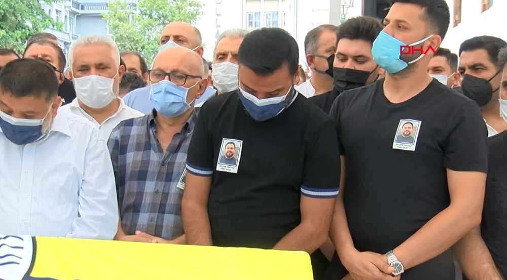 Alişan'ın kardeşi Selçuk Tektaş son yolculuğuna uğurlandı - 11