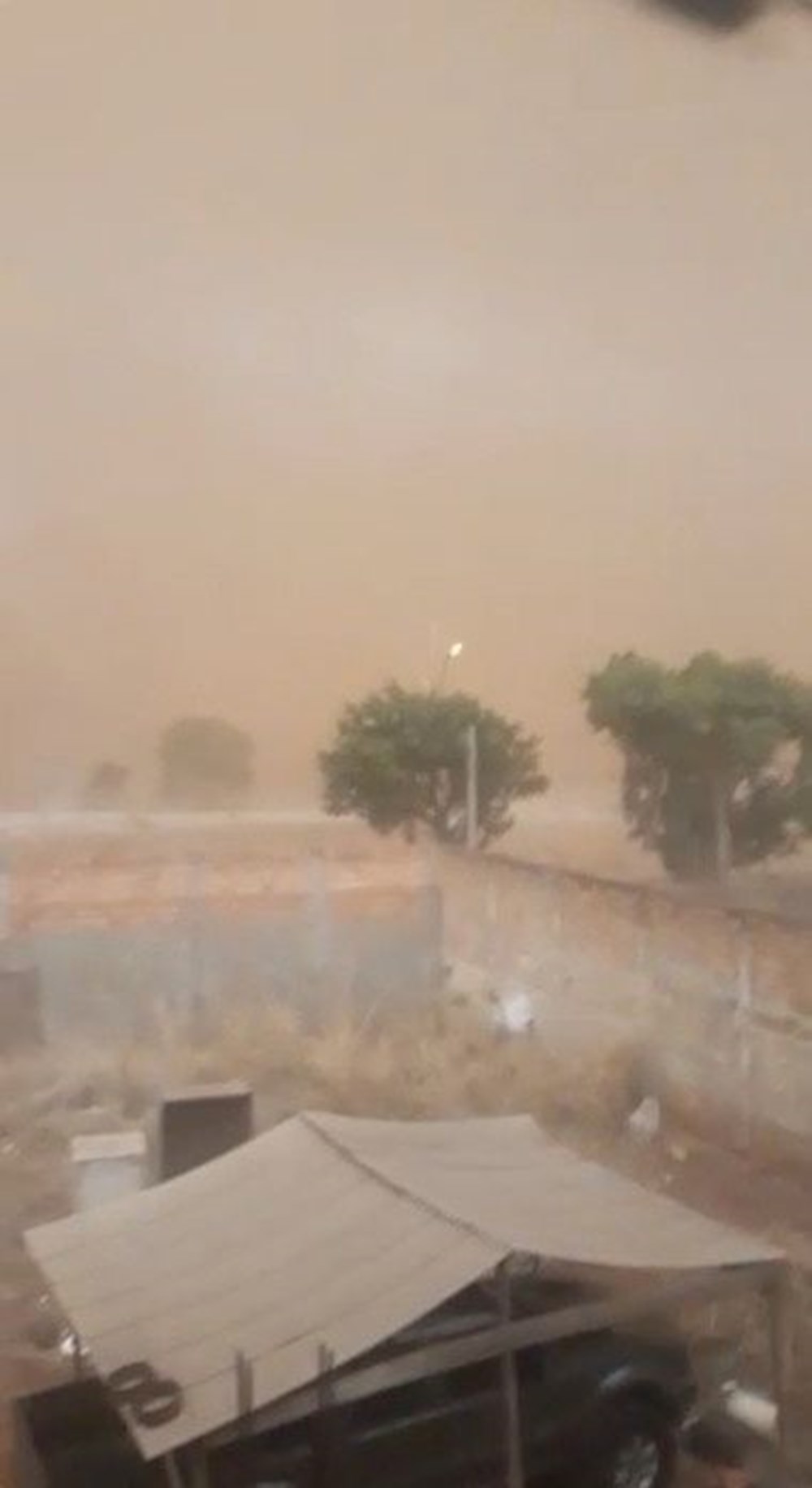 Brezilya'da kıyamet filmini aratmayan kum fırtınası: Binalar ortadan kayboldu - 6