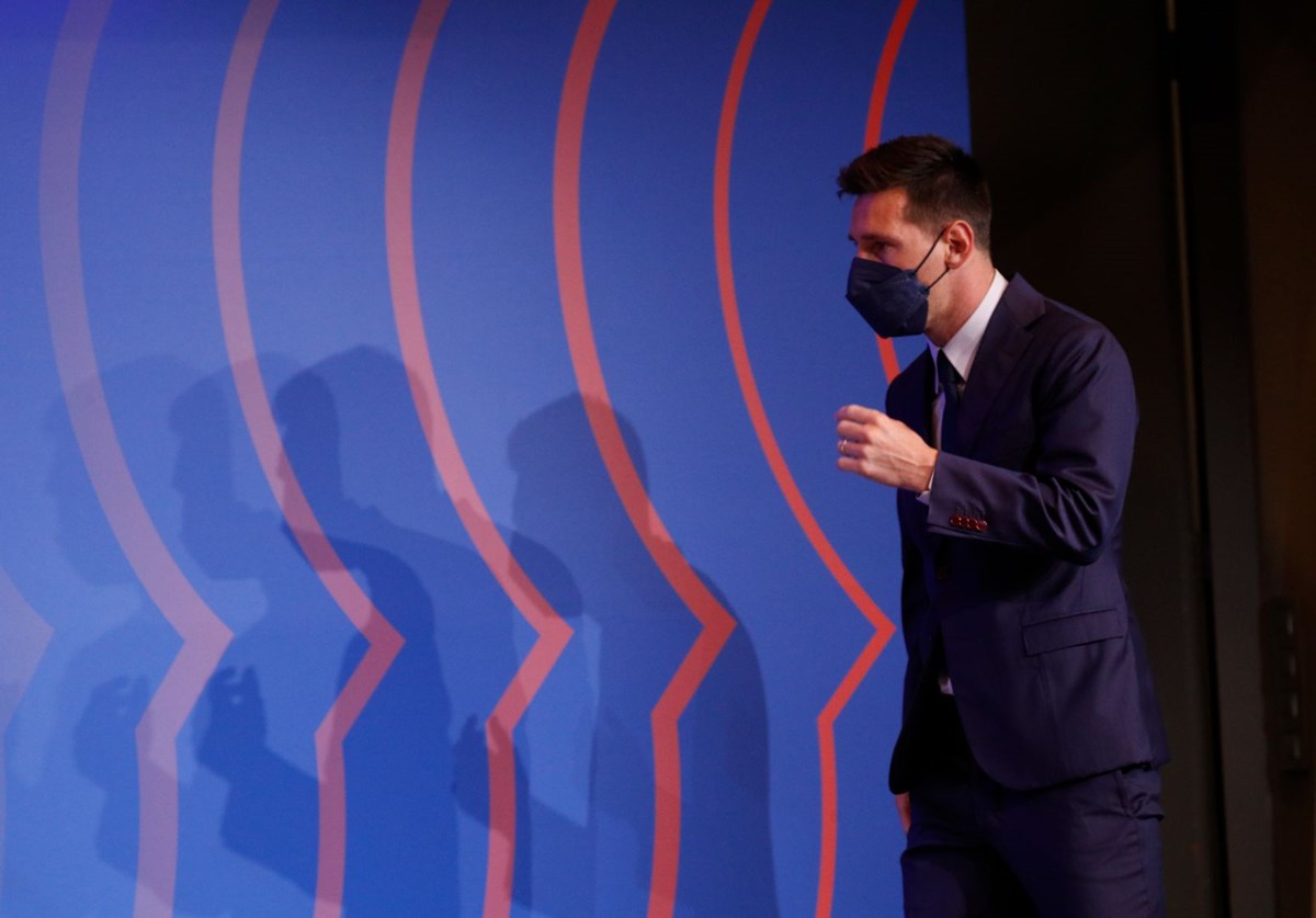 Bir devrin sonu: Lionel Messi, Barcelona'ya gözyaşları içinde veda etti