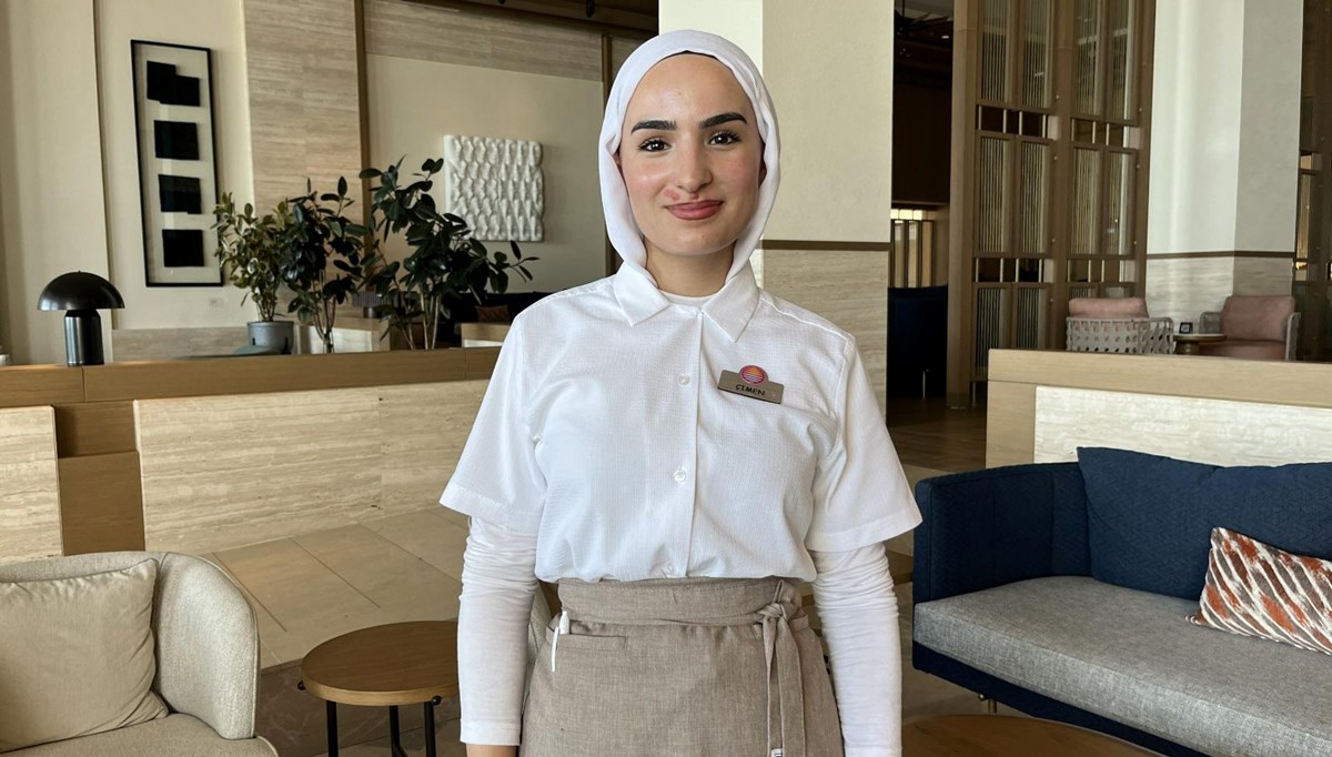 Babası YKS çıkışı çiçekle karşılamıştı: Bakan Göktaş'tan tebrik telefonu