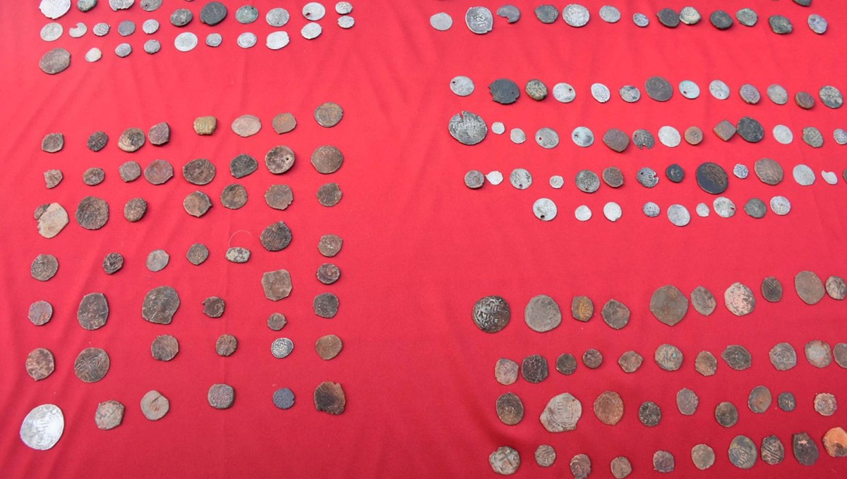 İzmir'de tarihi eser baskını