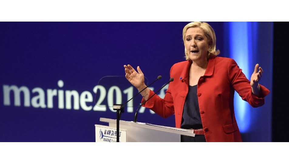 Le Pen'in kampanya binası kundaklandı