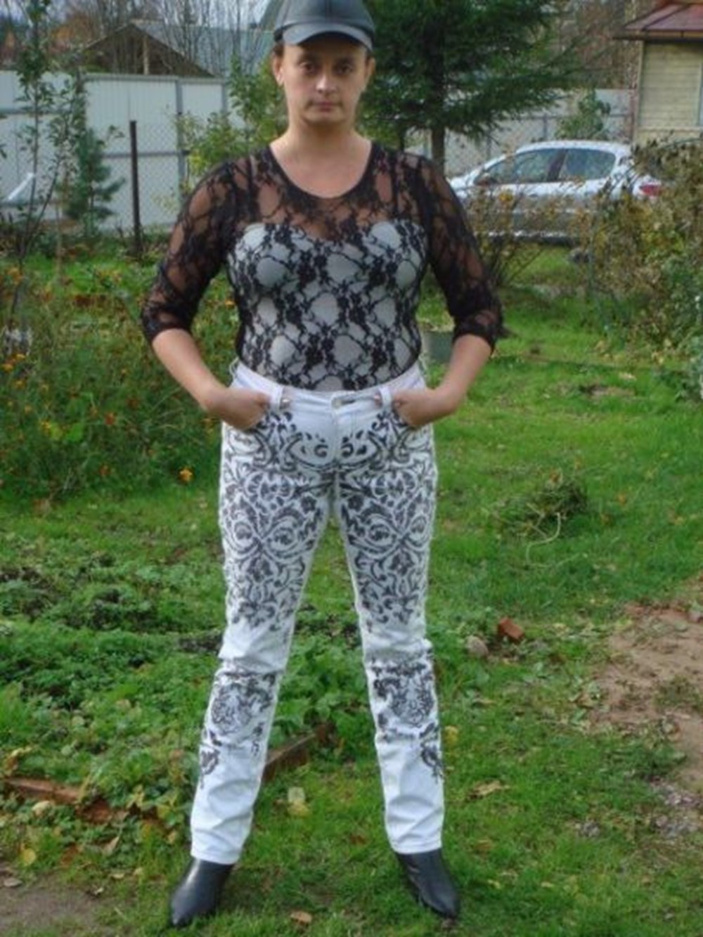 Деревенские модницы. Деревенский гламур. Деревенская одежда женская. Колхозный наряд. Деревенский гламур.