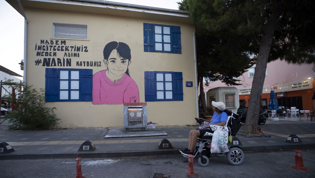 Narin'i resmetti: "Madem incitecektiniz neden adını Narin koydunuz?"