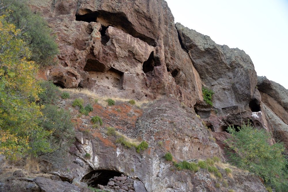 Hristiyanların gizli ibadet yaptıkları 1500 yıllık mağaralar ilgi çekiyor - 9