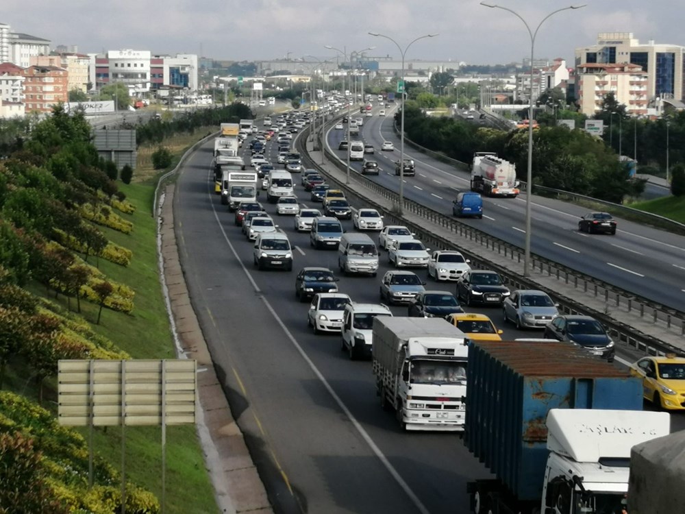 Bayram yolculuğunda şoförlerin dikkat etmesi gerekenler - 13