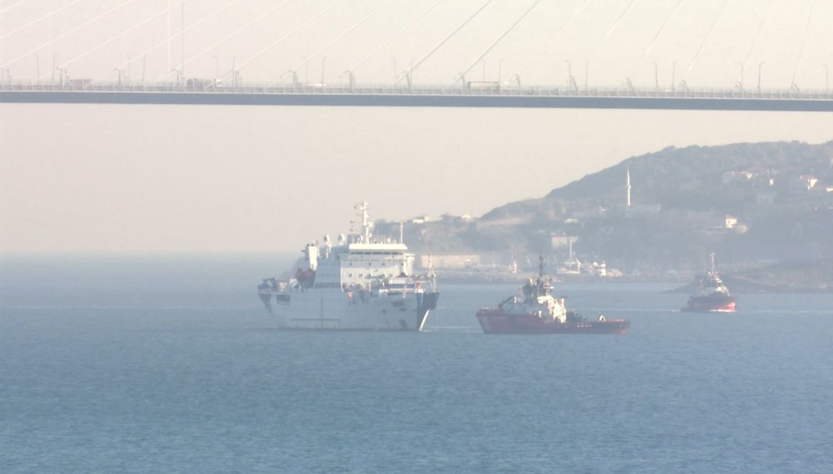 İstanbul Boğazı’nın dibinde onarım çalışması (Fiber obtik hat zarar gördü) İstanbul Boğazı’nın dibinde onarım çalışması (Fiber obtik hat zarar gördü)