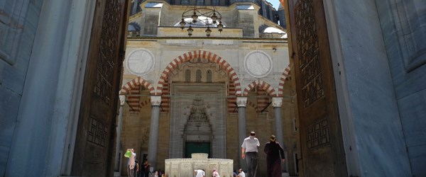 Edirne’de muhteşem ikili: Ciğer ve Karağaç biberi