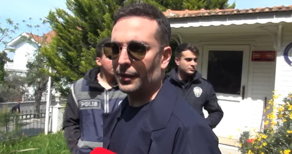 Şarkıcı Oğuzhan Koç ve oyuncu Demet Özdemir boşandı - 2