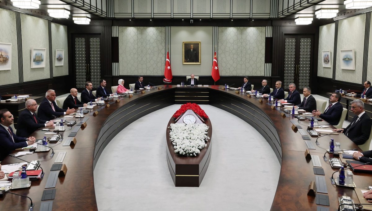 Kabine bugün toplanıyor