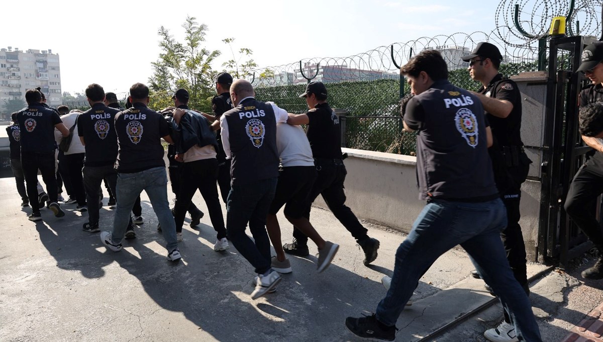 Futbol kulübü adına loca satışına tutuklama