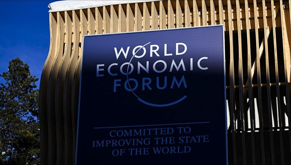 Davos'ta başekonomistler küresel ekonominin zayıflayacağını öngördü Davos'ta başekonomistler küresel ekonominin zayıflayacağını öngördü