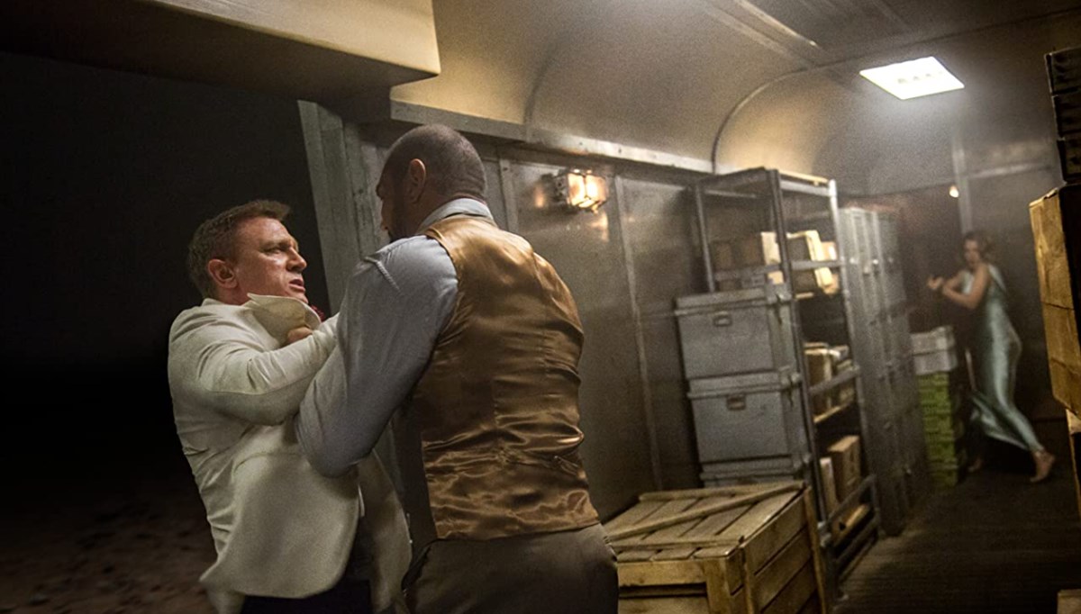 Daniel Craig'in sette burnunu kırdığı Dave Bautista: Bana sarıldı ve özür diledi