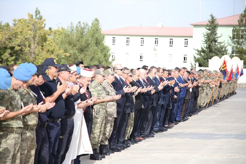 Şırnak'ta şehit düşen 6 asker için tören düzenlendi - 2
