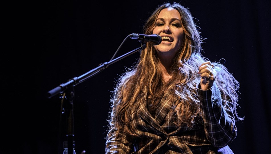 Alanis Morissette'den sekiz yıl sonra yeni albüm