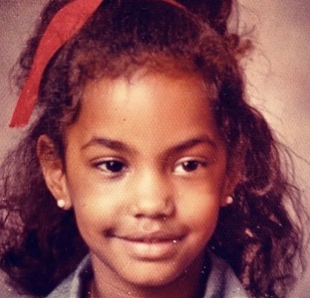 Tarkan ile reklam filminde oynamış: İpek Filiz Yazıcı'dan nostaljik paylaşım (Ünlülerin çocukluk ve gençlik halleri) - 380