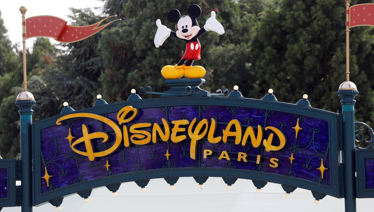 Disneyland'da çocuk gelin