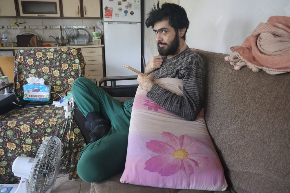 3 yıldır evden dışarı adım atmadı: "Banyo da yapmak istemiyorum, elimde olsa tuvalete gitmem" - 4