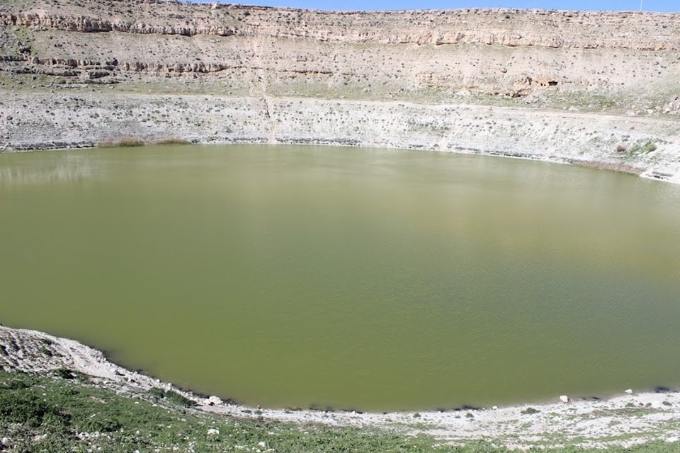 Doğa tutkunlarının ilgiyle ziyaret ettiği göller bir bir kuruyor - 1