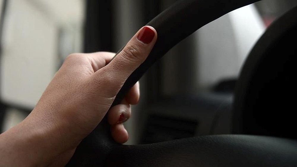 Ehliyet yenileme son müracaat tarihi ne vakit? NVİ'den eski tip şoför dokümanı olanlara "yoğunluk" uyarısı 76 5bG8wb2L1USATg noeHVhw