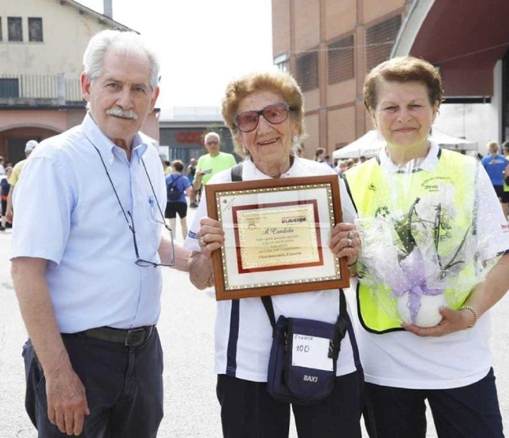 100 yaşında ehliyetini yeniledi: Bağımsız olmayı seviyorum - 6