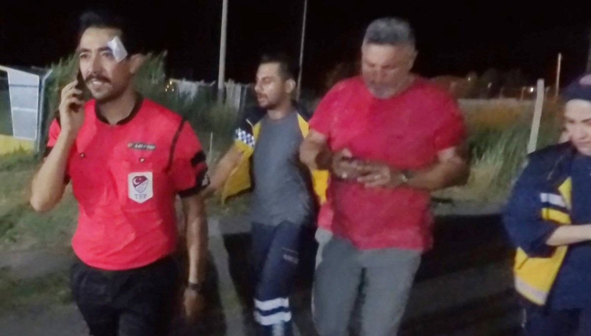 Kırmızı kart görünce hakemi yumrukladı: Futbolcu gözaltına alındı