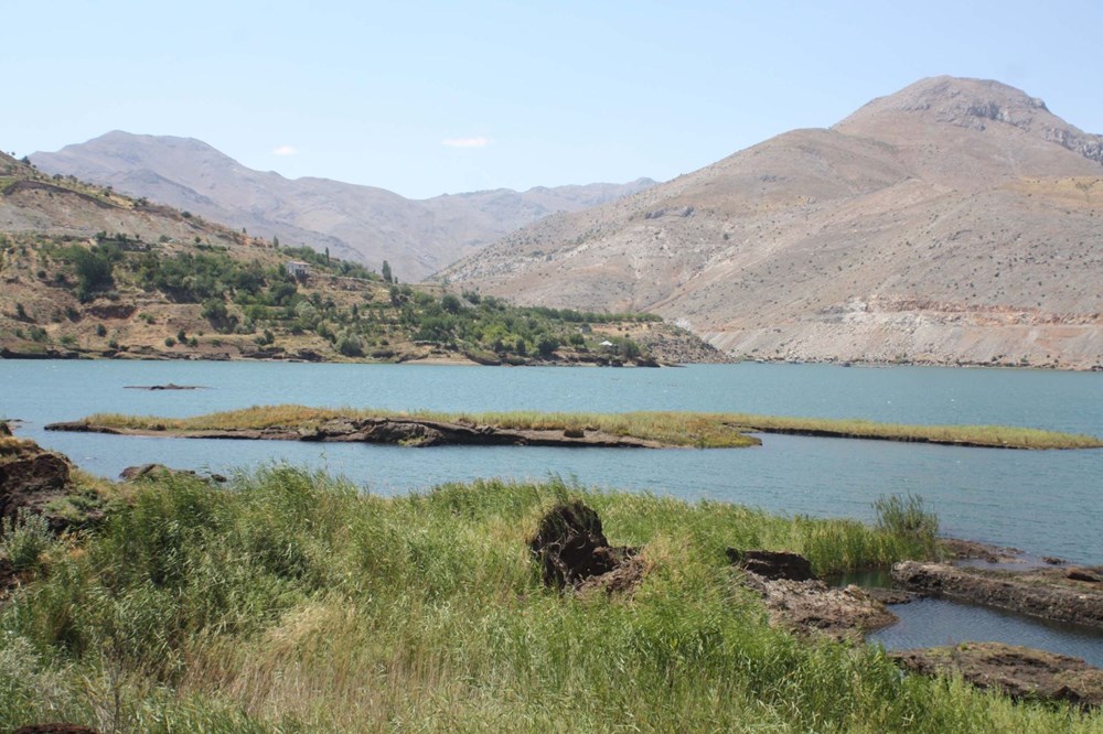 Baraj gölündeki yüzen adalar sabitlenecek - 7