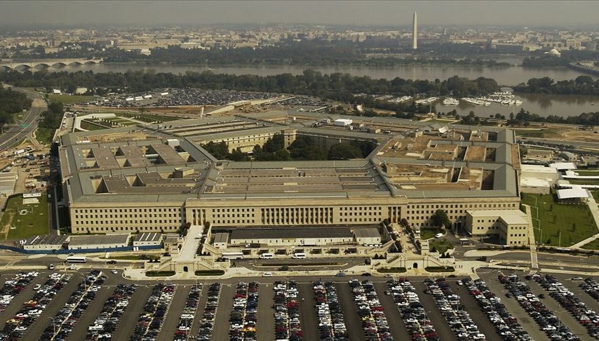 Pentagon, binlerce çalışanı işten çıkaracak