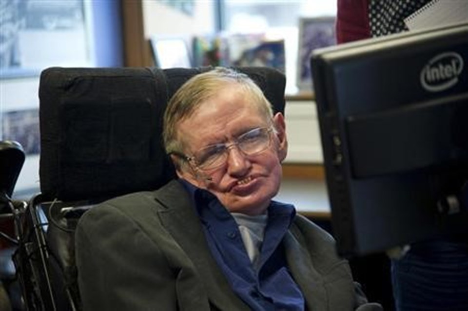 'Saçlı' kara delikler Hawking’in 'bilgi paradoksunu' açıklıyor - 1