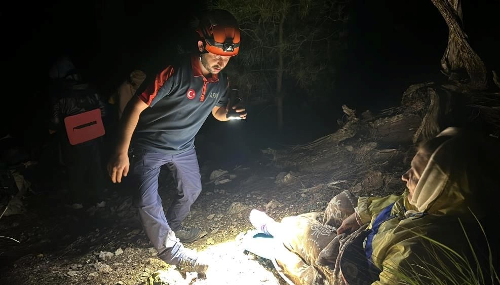 Mahsur kalan kadın için kurtarma operasyonu