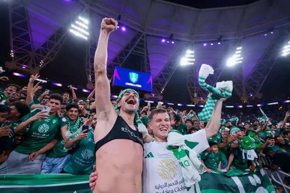 Tarihe geçen Merih Demiral: Çocukluk hayalime çok yakın bir duygu - 1