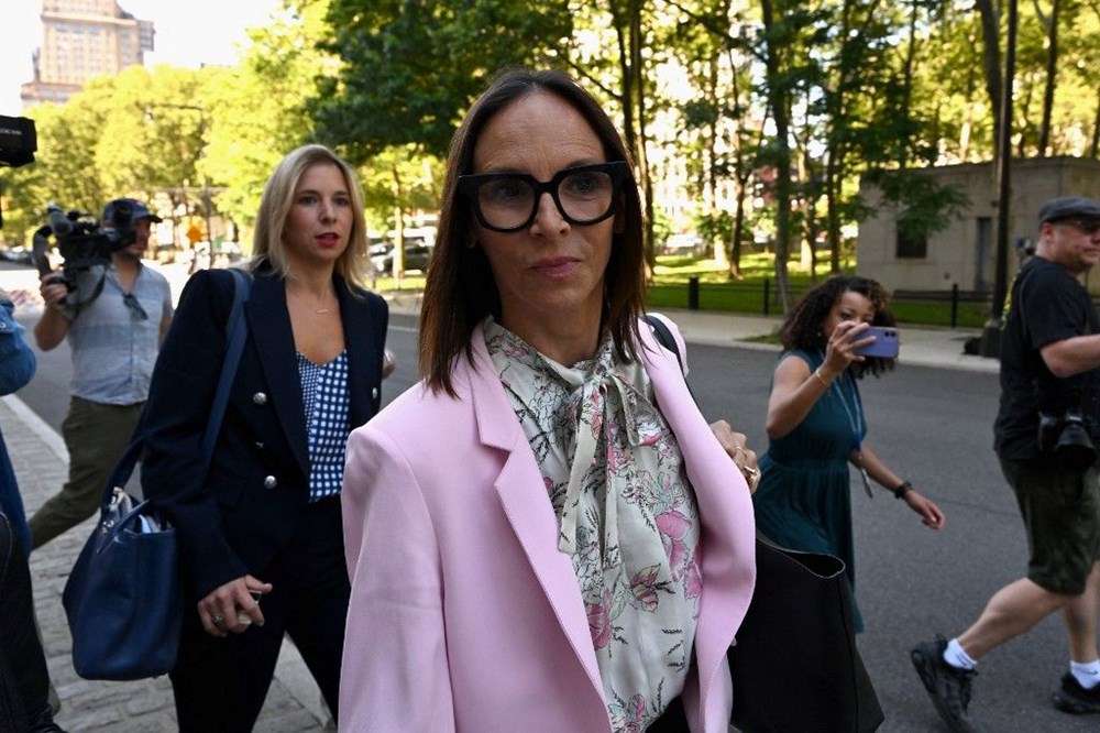 Şarkıcı R. Kelly çocuklara cinsel istismar davasında suçlu bulundu - 3