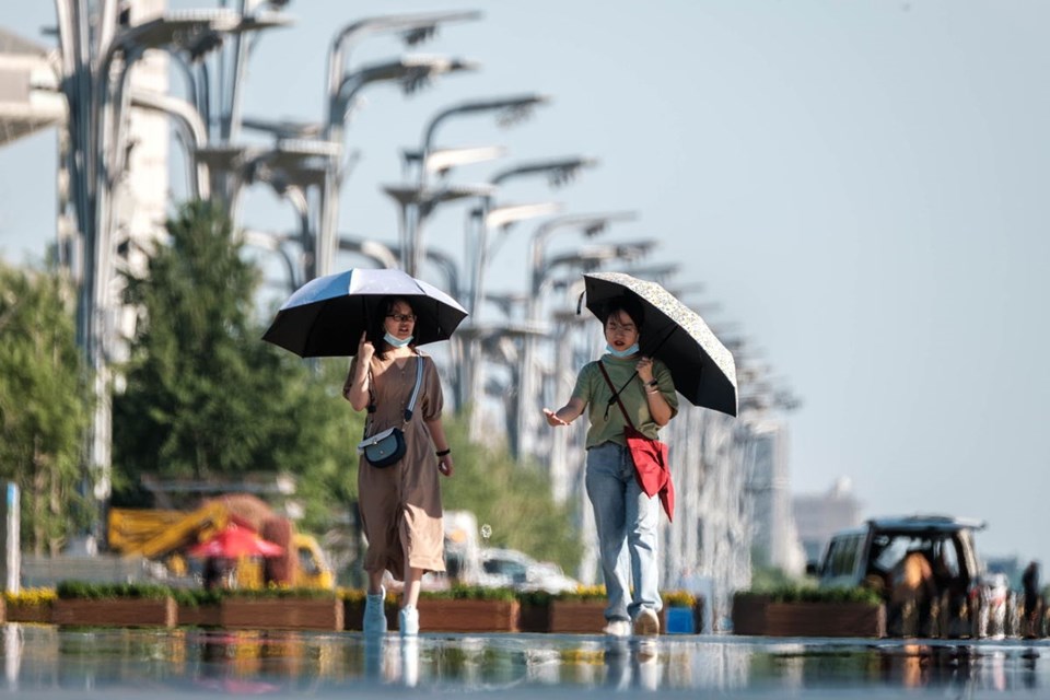 Çin'in doğu ve kuzey kesimlerinde son 60 yılın en yüksek sıcaklık değerleri kaydedildi.