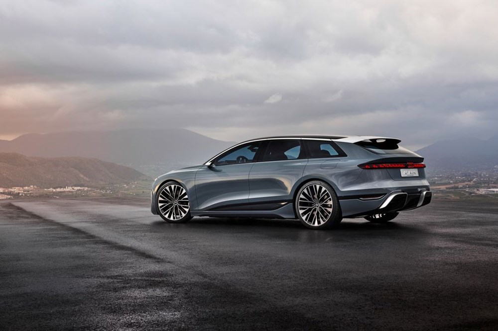 Audi yeni elektriklisini tanıttı: Audi A6 Avant e-tron Concept - 16