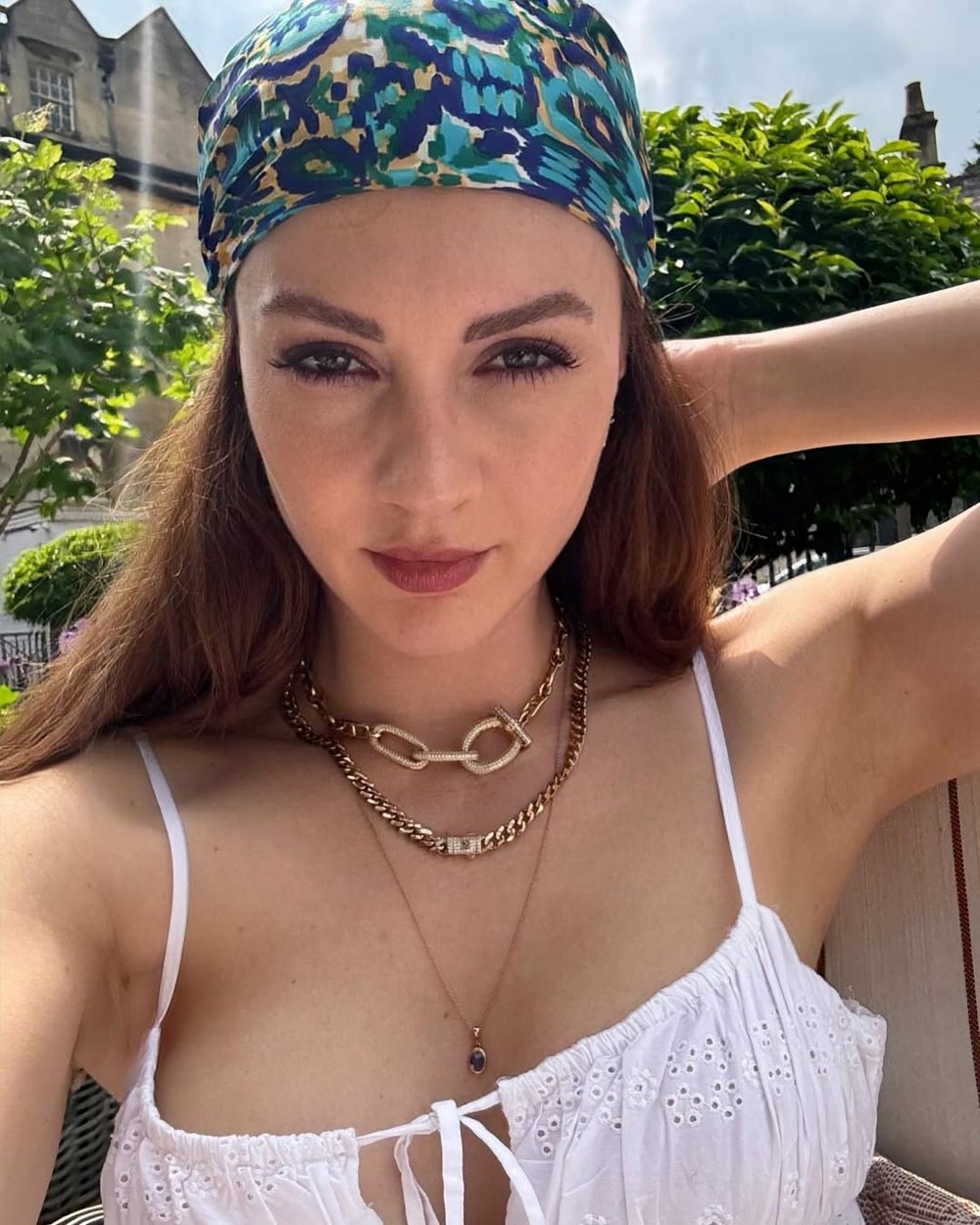Burcu Özberk'ten