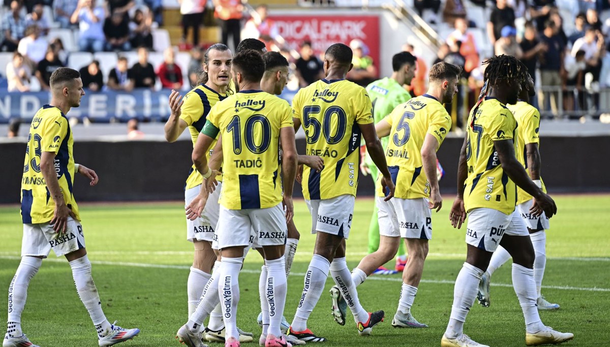 Fenerbahçe UEFA Avrupa Ligi serüveni başlıyor: 5 isim kadroda yer almıyor!