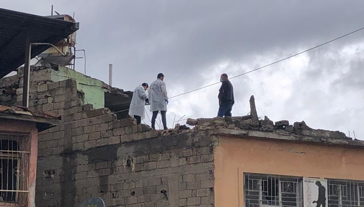 Deprem felaketinin 286’ncı gününde yıkılan duvarın altında ceset bulundu Deprem felaketinin 286’ncı gününde yıkılan duvarın altında ceset bulundu