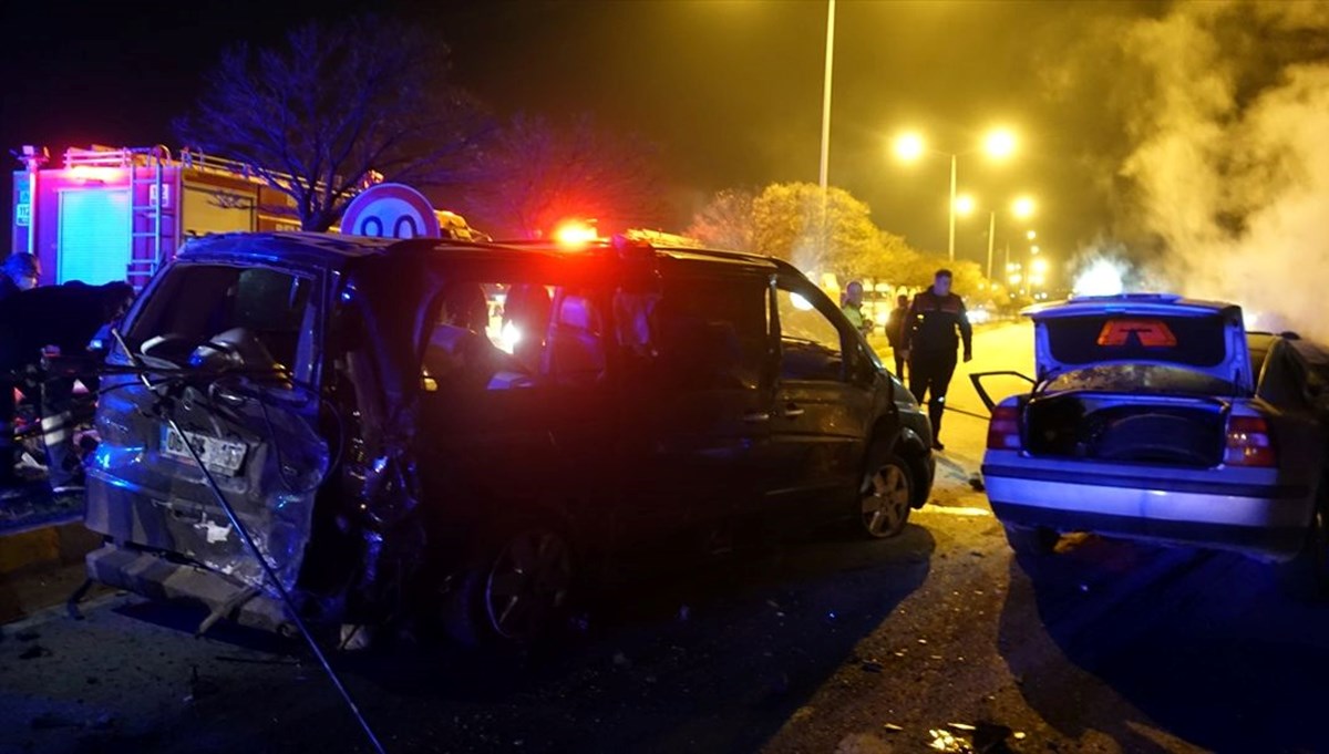 Kırıkkale'de zincirleme kaza: 5 yaralı