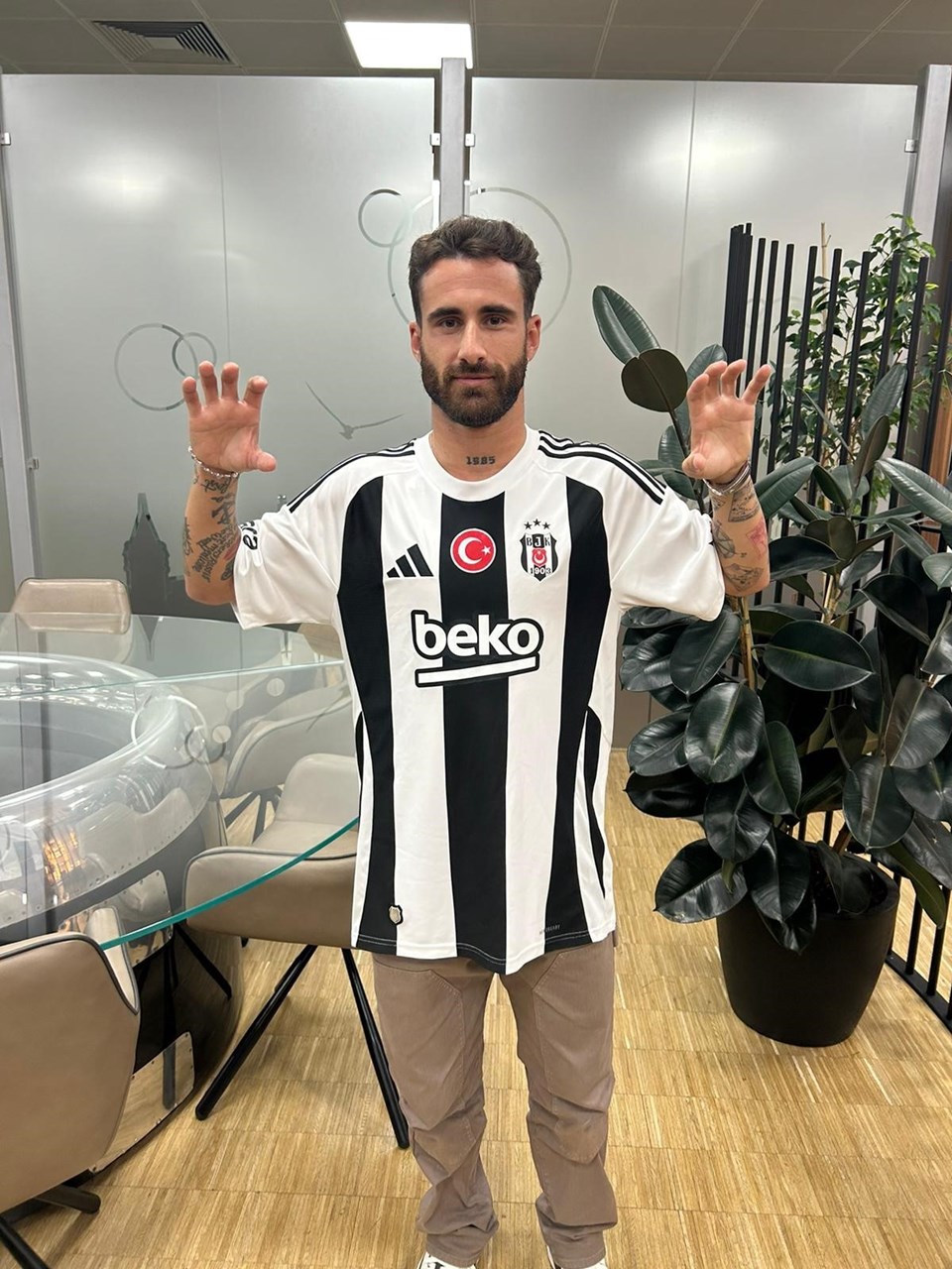 Rafa Silva, Beşiktaş için İstanbul'da: Zaferler kazanmak için buradayım - 1