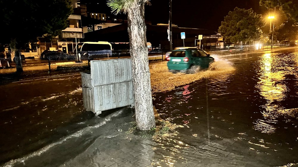 Yurtta sağanak etkili oluyor: Bir kişi yaşamını yitirdi - 17