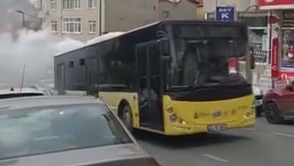 Arızalanan İETT otobüsünü 'ilaçlama aracı' sandılar