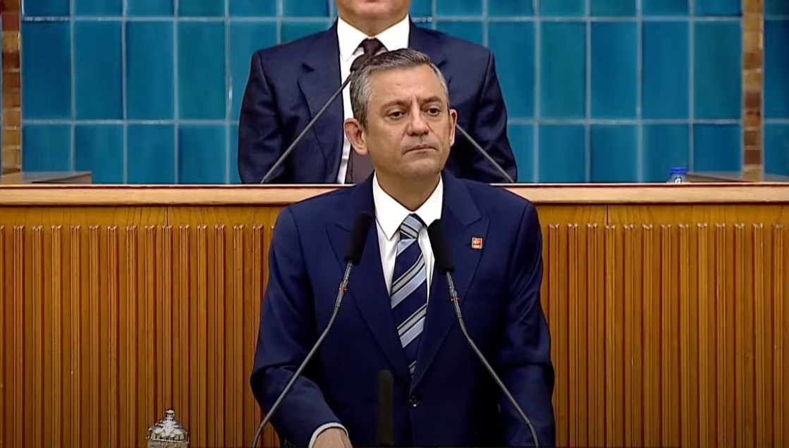 Özel’den “aday için erken” eleştirilerine yanıt: Erken seçim adayı erken belirlenir