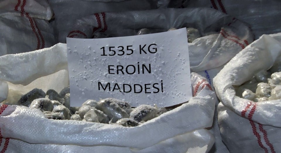 EGM tarihe geçen Erzurum’daki uyuşturucu operasyonunun görüntülerini paylaştı - 2