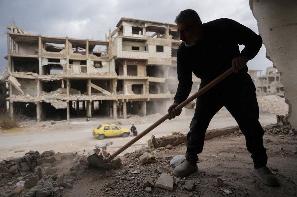 Yeni Suriye'de ilk kadın başkan: Türkiye'deki kamplarda çalışan Ayşe el Dibs kimdir? - 6