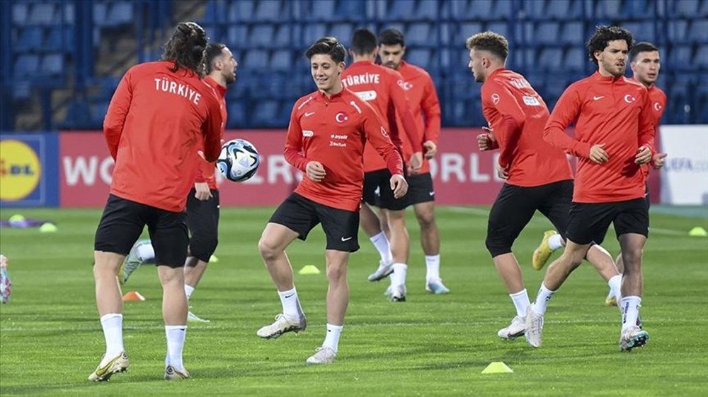 Milli maç (Ermenistan Türkiye maçı) saat kaçta, hangi kanalda yayınlanacak? İşte Türkiye'nin ilk 11'leri - 3