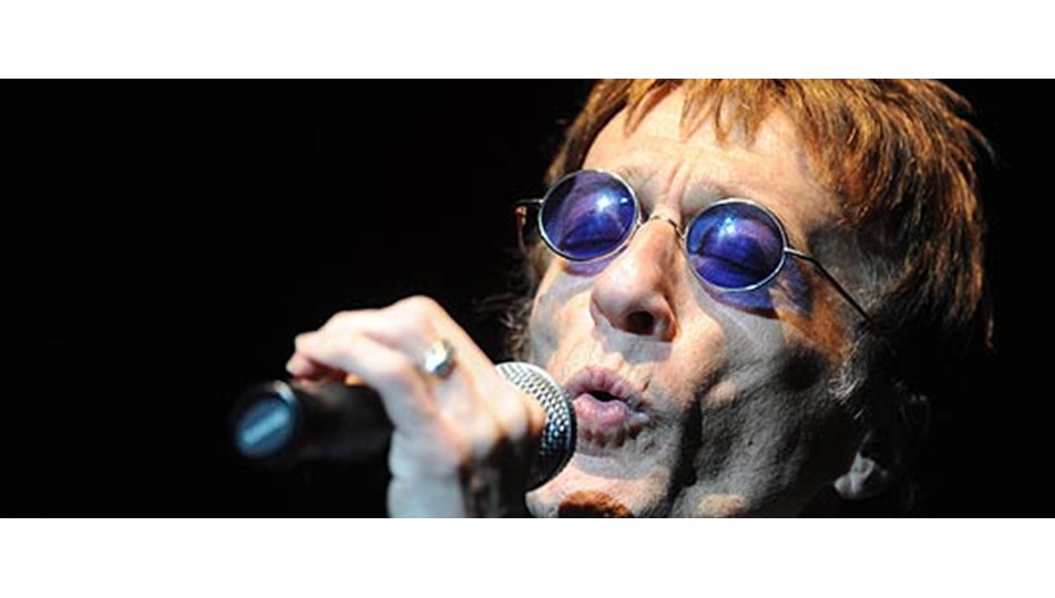 Bee Gees'in solisti hayatını kaybetti